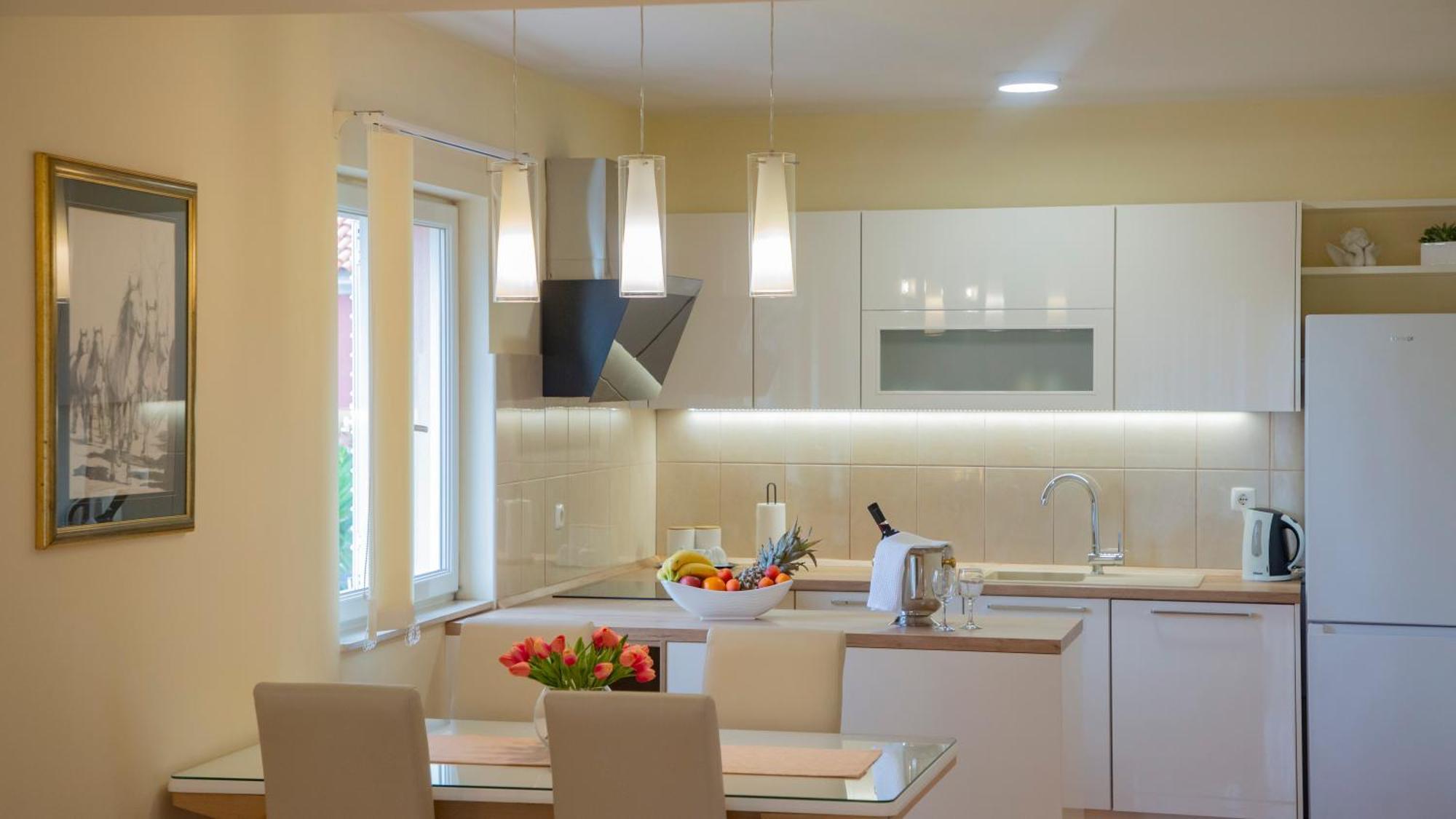 Baska Voda Apartments - Steps From The Beach, Free Parking, Central Location Eksteriør bilde