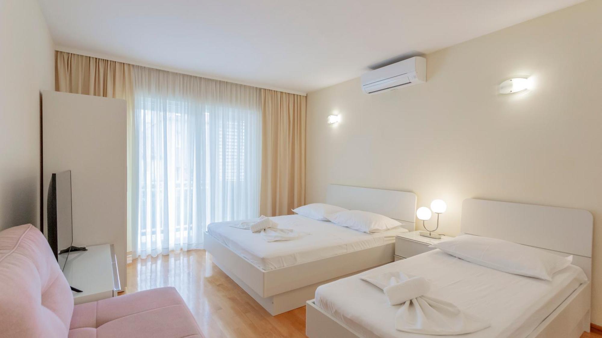 Baska Voda Apartments - Steps From The Beach, Free Parking, Central Location Eksteriør bilde