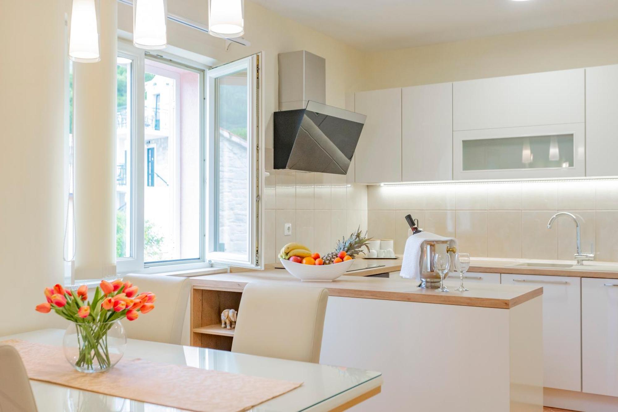 Baska Voda Apartments - Steps From The Beach, Free Parking, Central Location Eksteriør bilde
