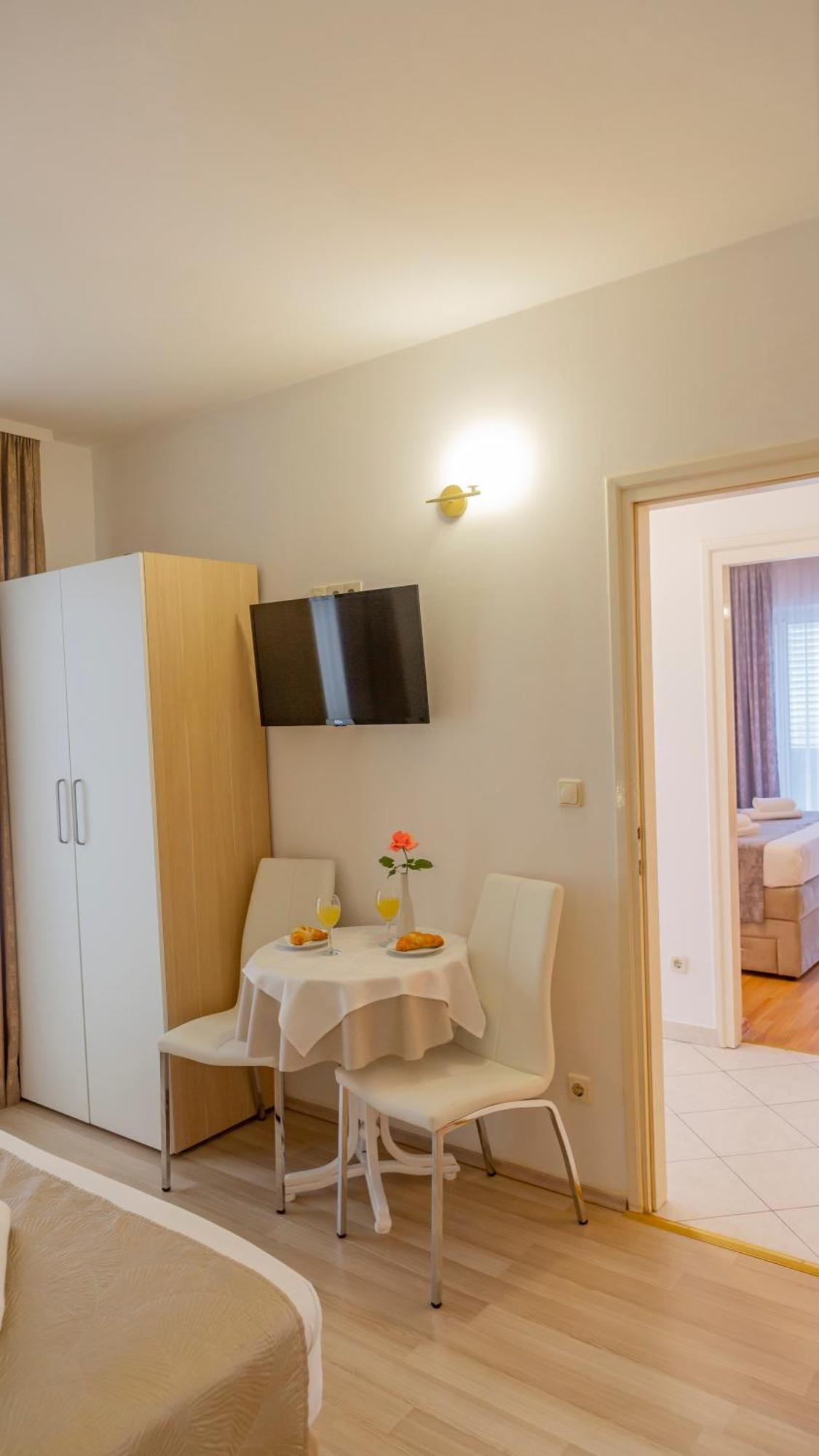 Baska Voda Apartments - Steps From The Beach, Free Parking, Central Location Eksteriør bilde