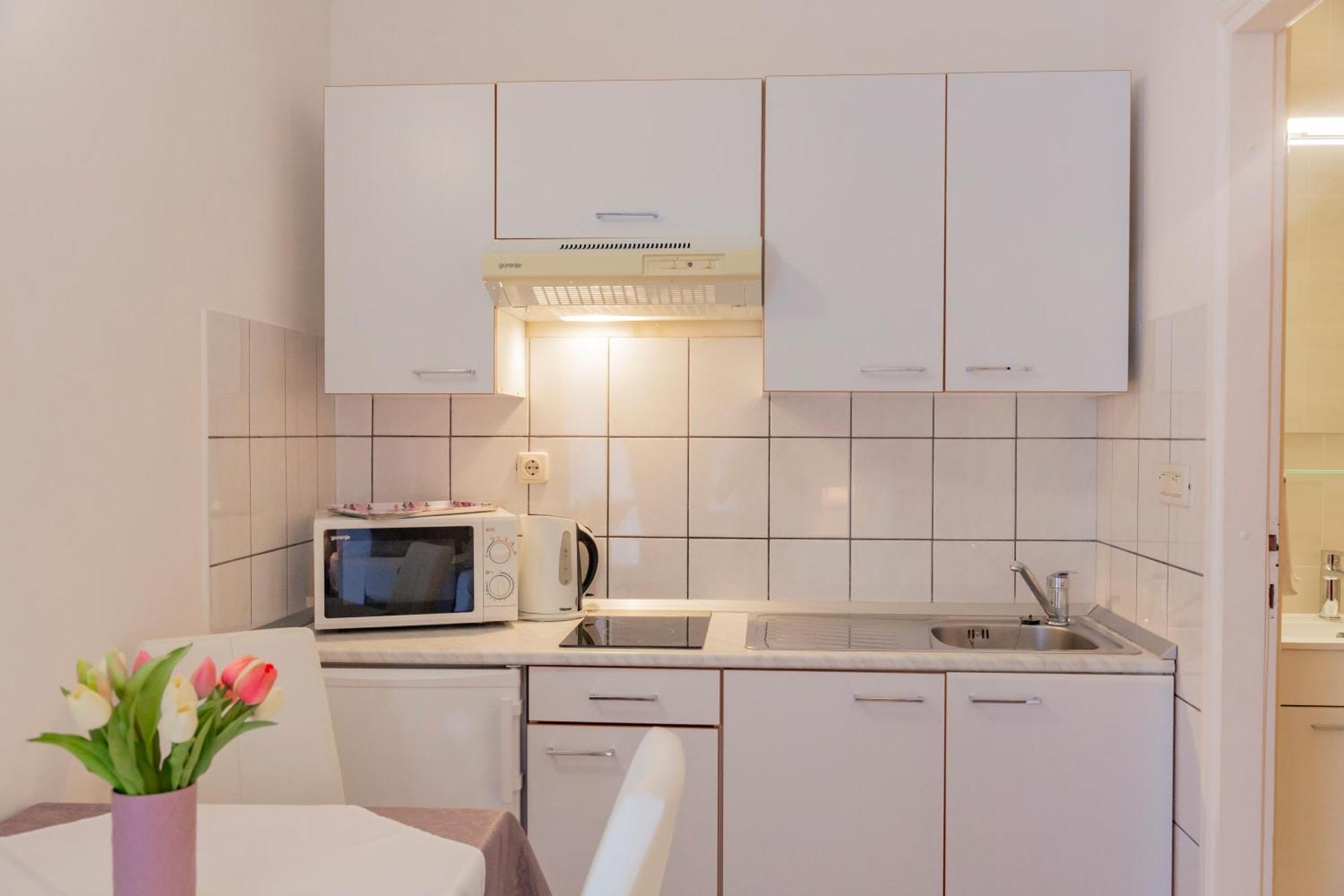 Baska Voda Apartments - Steps From The Beach, Free Parking, Central Location Eksteriør bilde