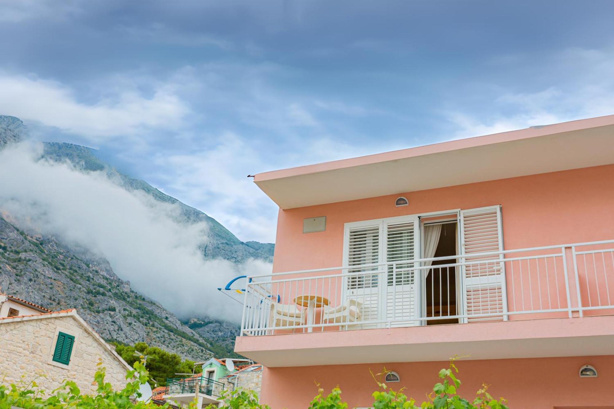 Baska Voda Apartments - Steps From The Beach, Free Parking, Central Location Eksteriør bilde